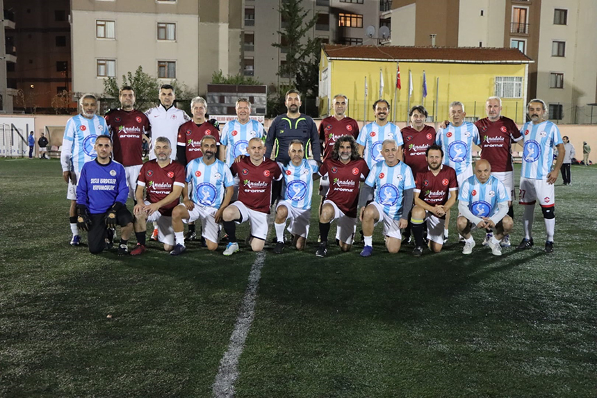 Master Euro olgunlar futbol ligi başladı.