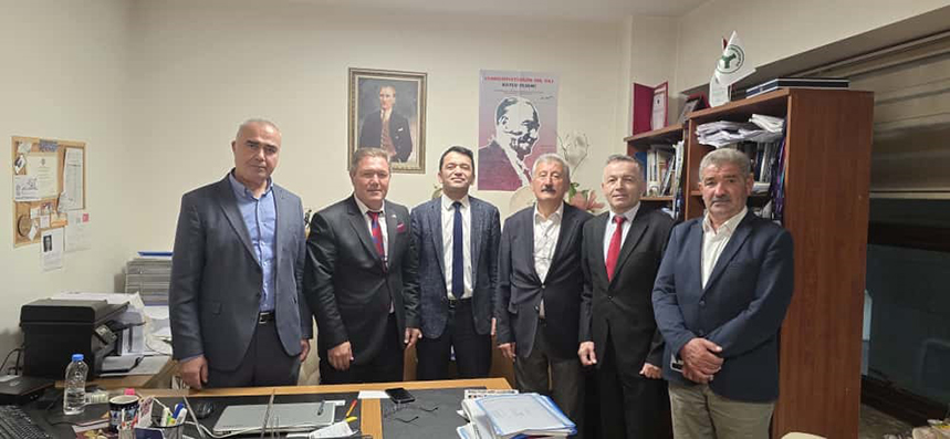 Prof.Dr.Türker Kurt'u Mülk Edinme Gecemize Davet Ettik